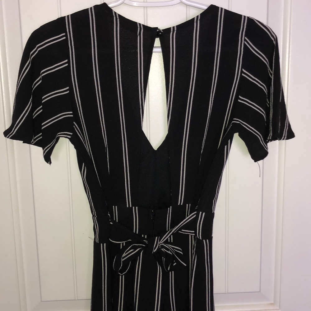 Jumpsuit - Picture 2 of 3